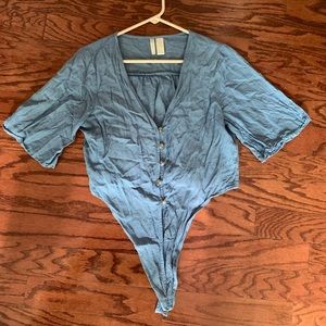 Japna Women’s Crop Shirt Size L